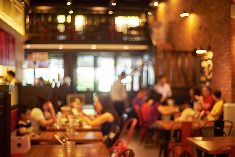 Setting the Mood: The Right Lighting for Your Restaurant