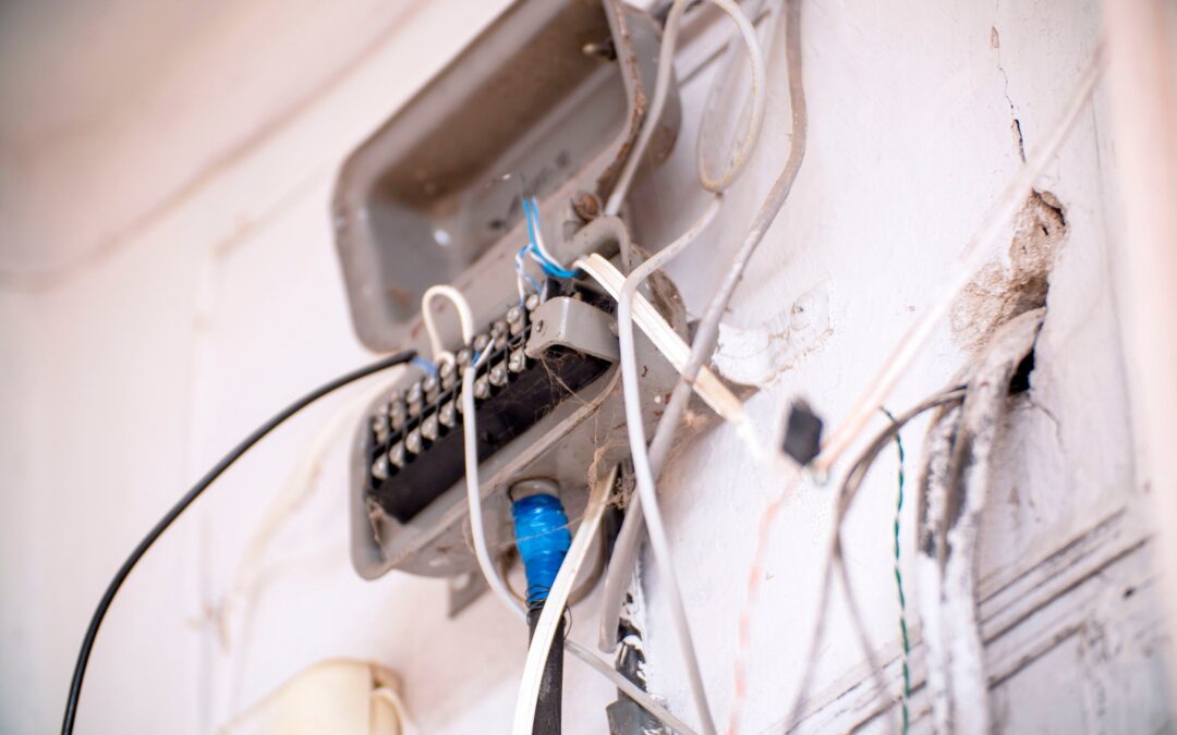 Common Electrical Issues in Older Homes